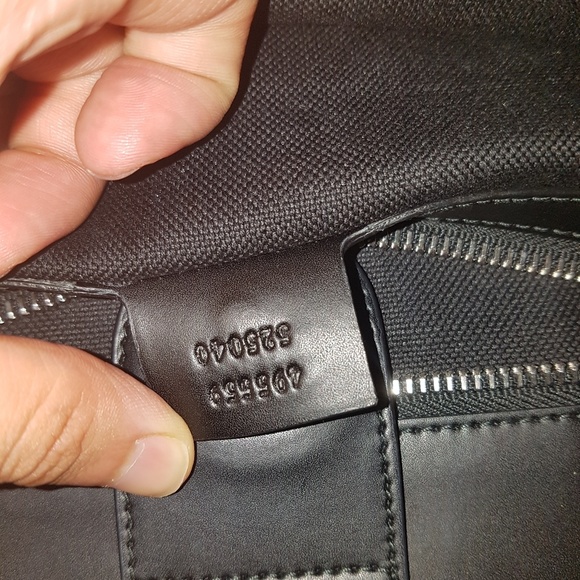 Gucci tote - Picture 2 of 3